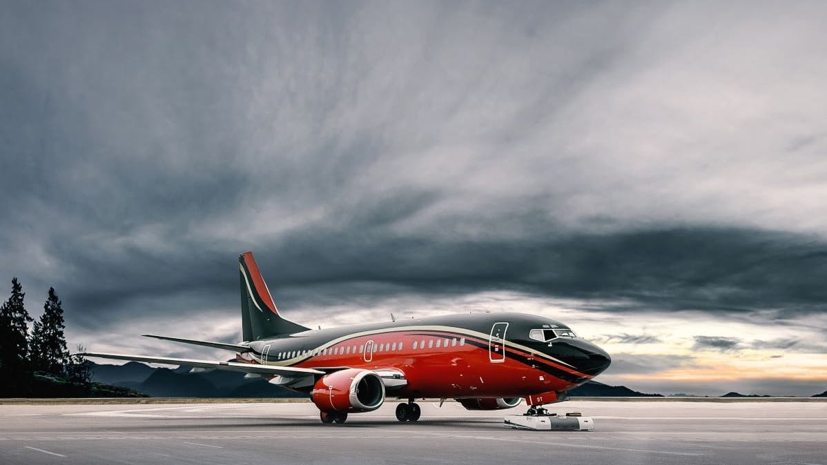 klasjet_receives_approval_for_737_nextgeneration_m