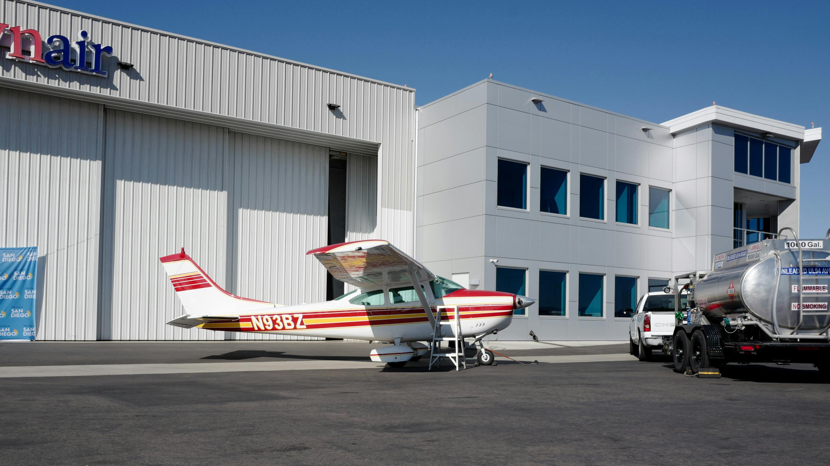 photo_2_to_accompany_crownair_aviation_offering_un