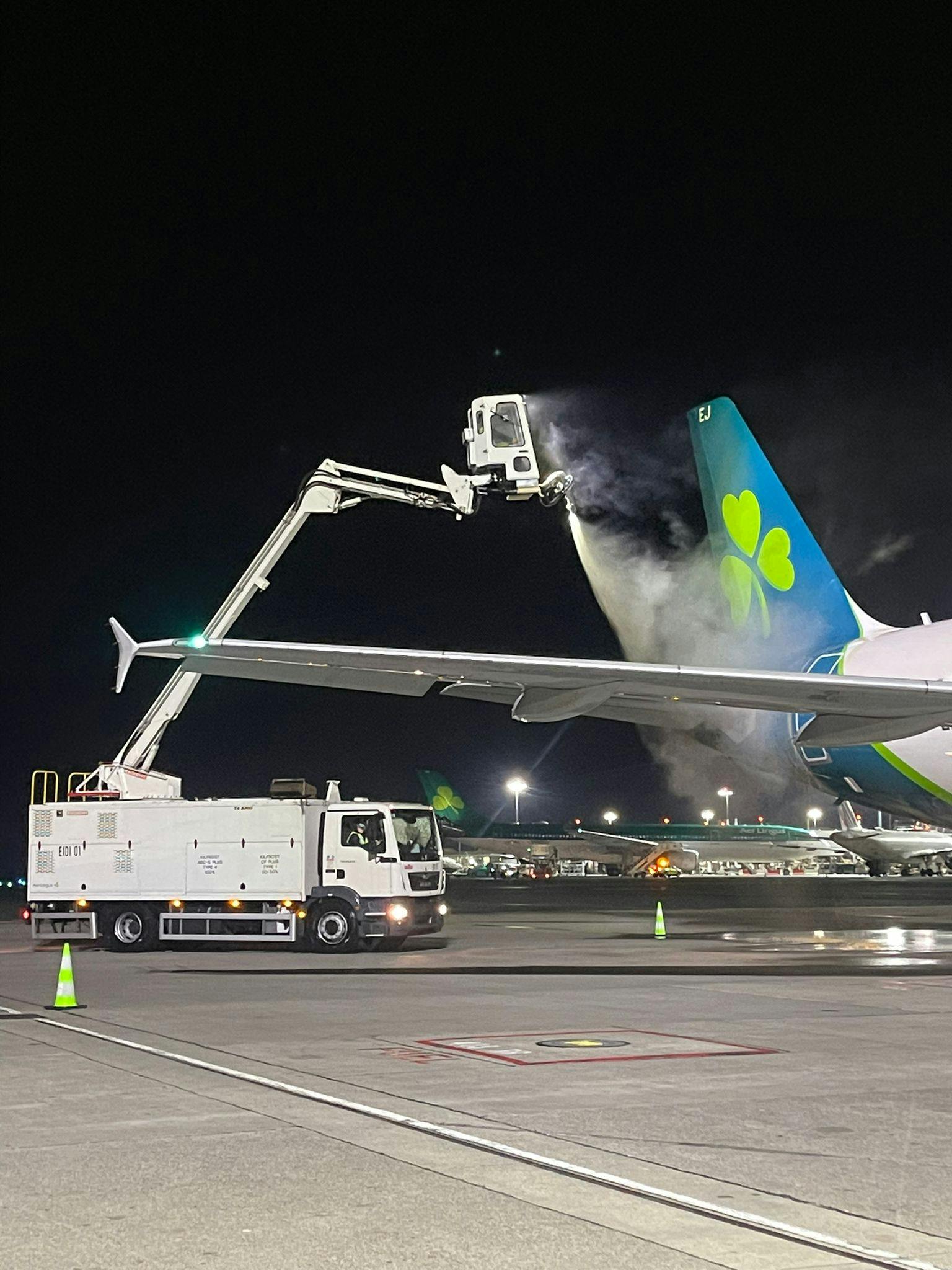 aer_lingus_gears_up_for_winter_with_mallaghan_deic