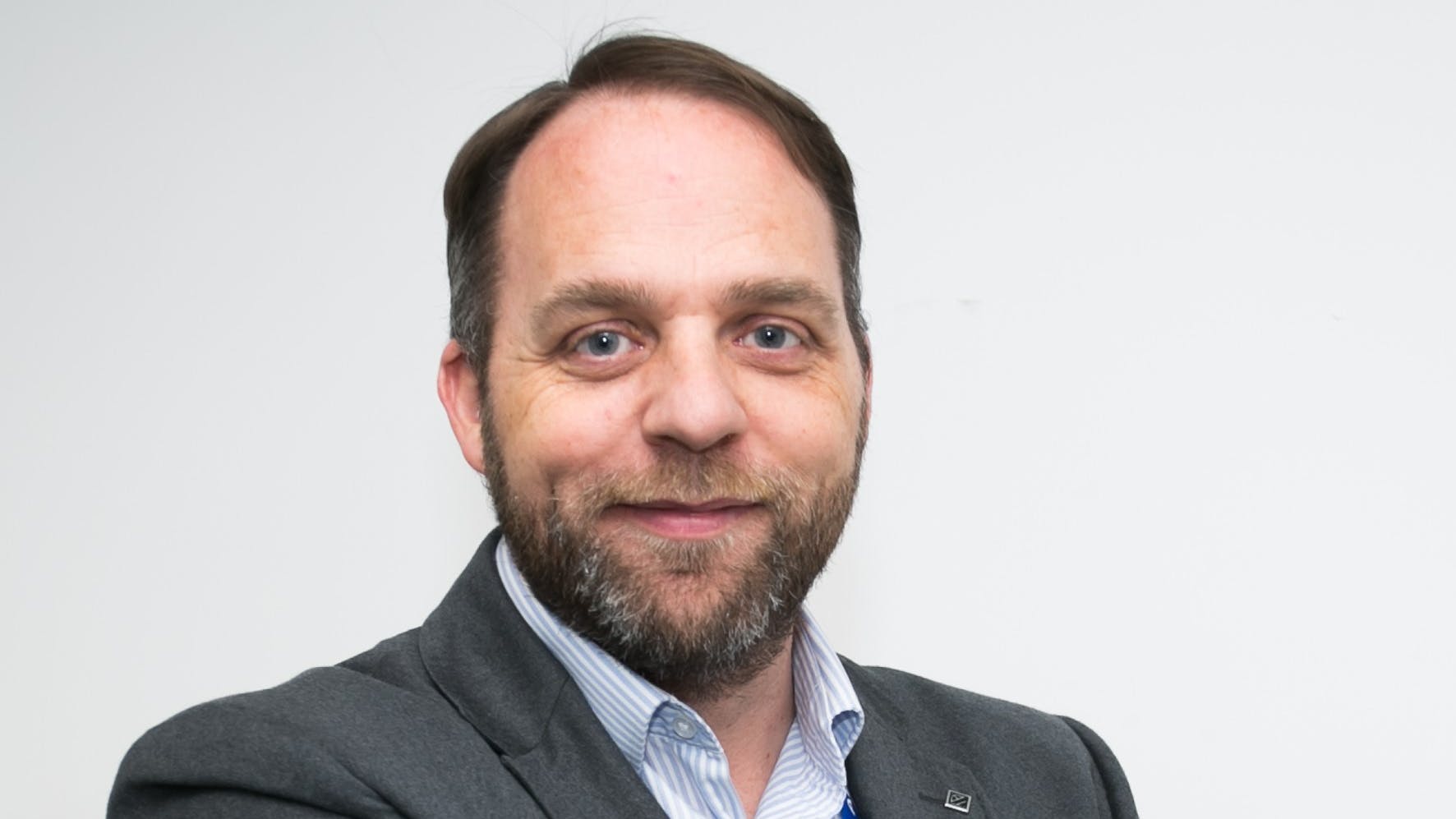 ian_mitchell_headshot