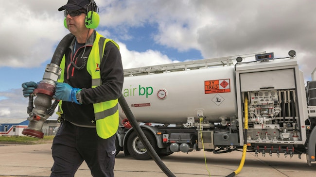 In 2023, Air bp supplied over 6.6 billion gallons of aviation fuel, fueling over 6,800 flights per day at over 600 locations in more than 40 countries – that’s more than 1 flight every 15 seconds.