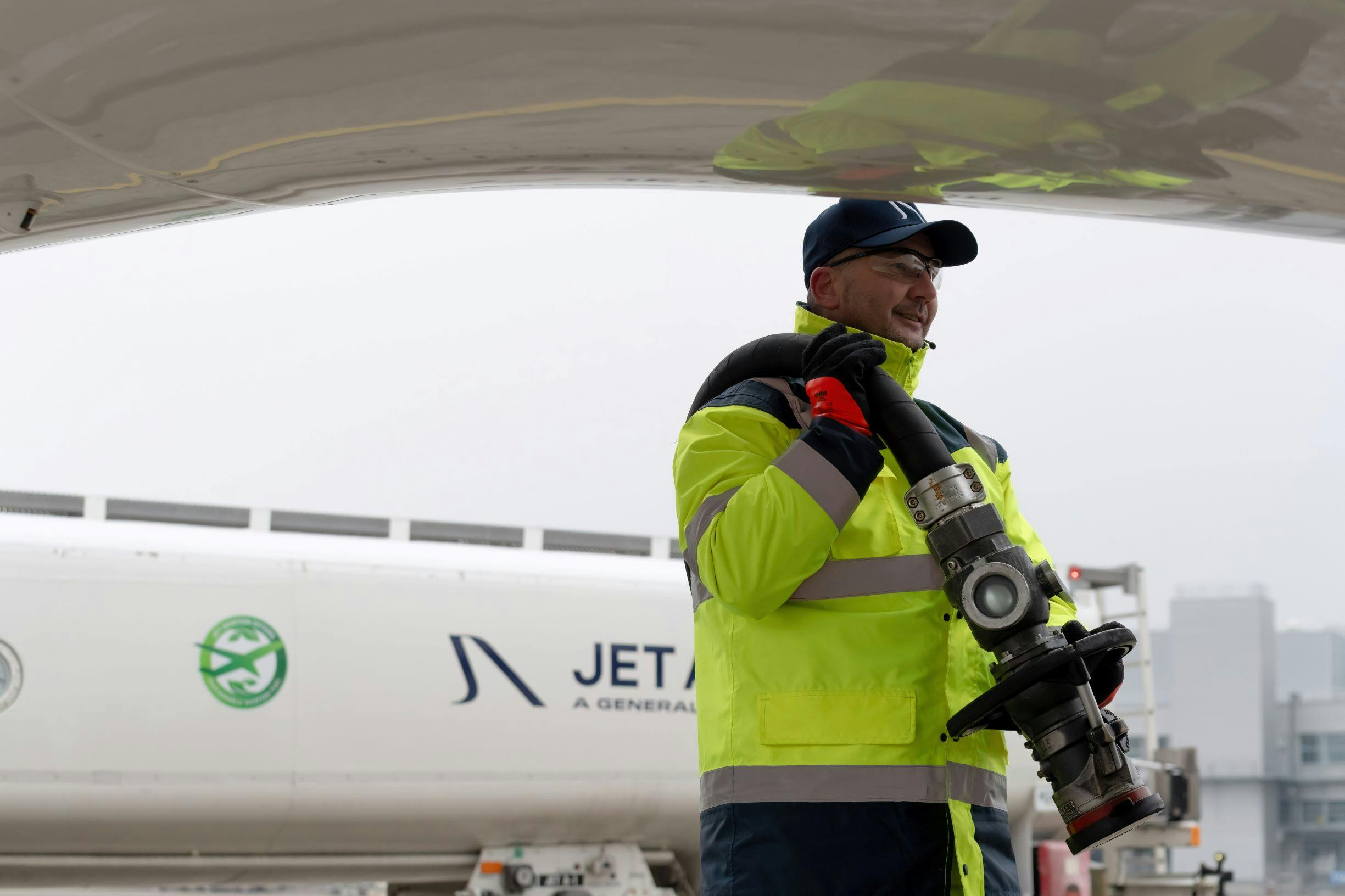 jet_aviation_launches_sustainable_aviation_fuel_in
