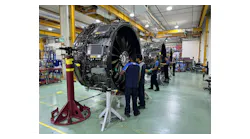 technicians_working_on_leap1a_engines_at_st_engine