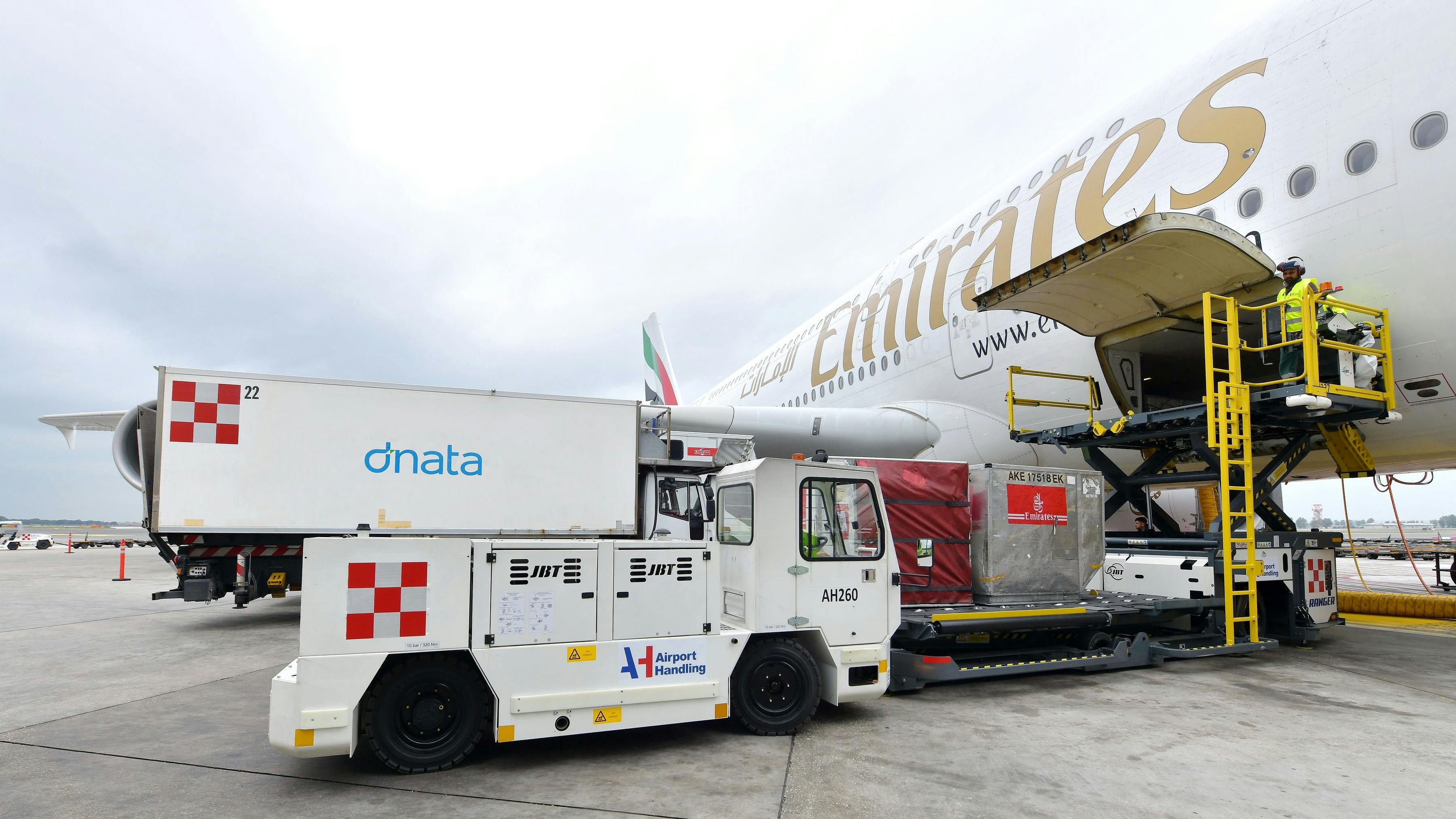 67b892745c456802cebc406c Dnatarsquosairporthandlinglaunchesoperationsatrome