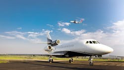 67d83f8f6f69a28588836868 Falcon 900ex Image 1