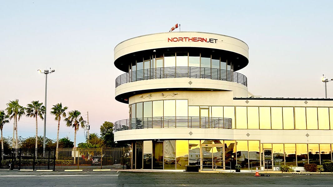 67e2b8e13ae16121ec4bf082 Northernjetorlbase