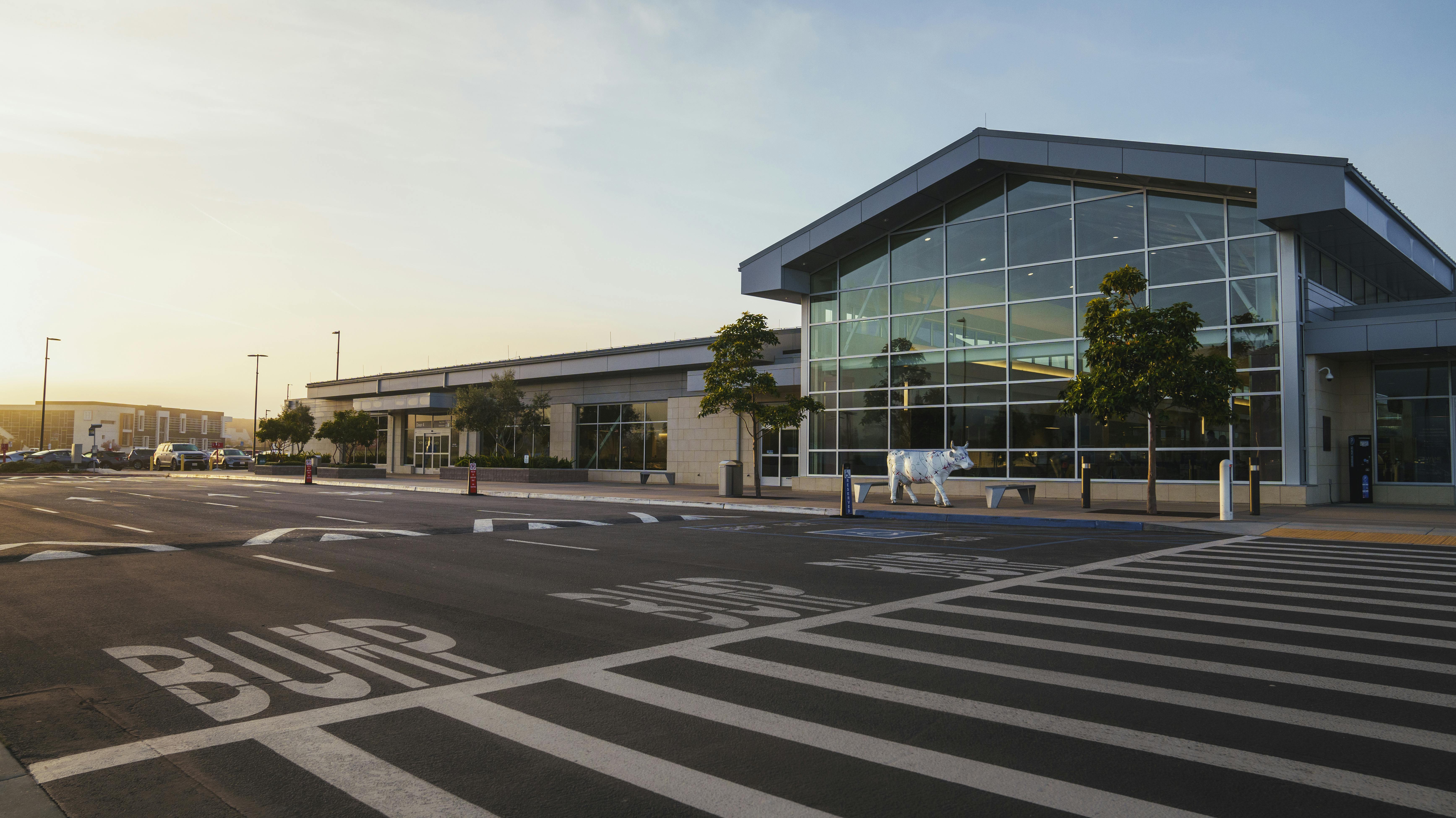 slo_airport6