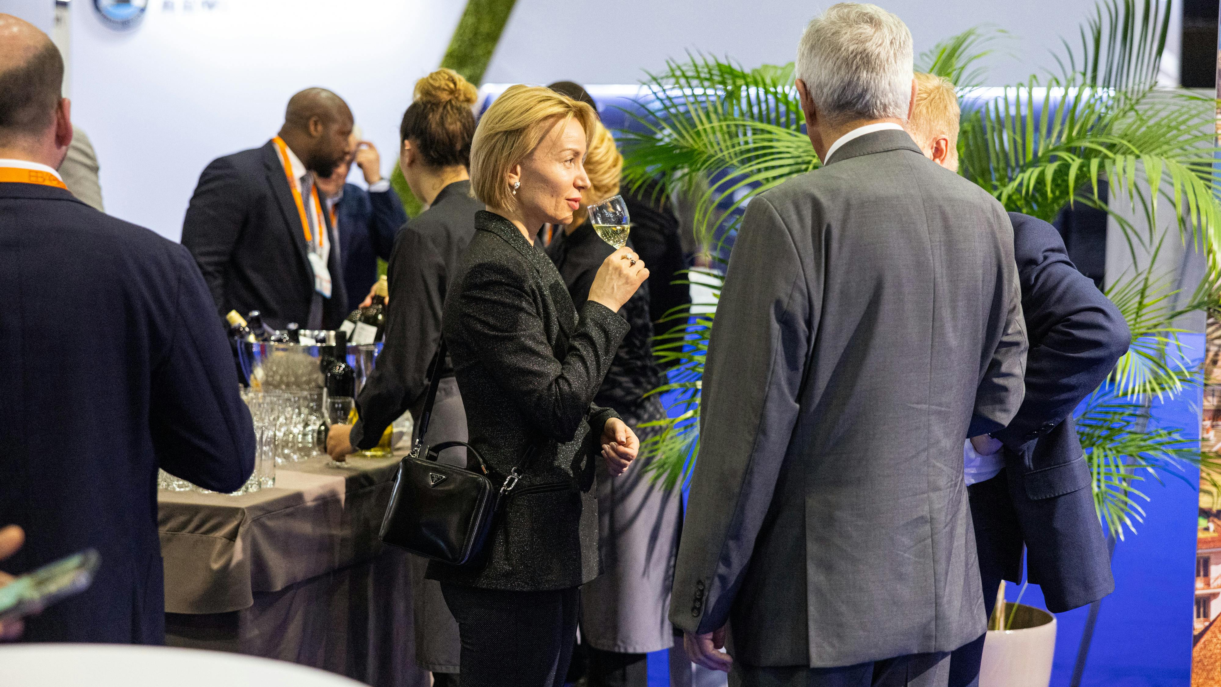 681cb900e71cf6f5274e8433 98ac49e5620fd46331ef1c3d1be020650990d853