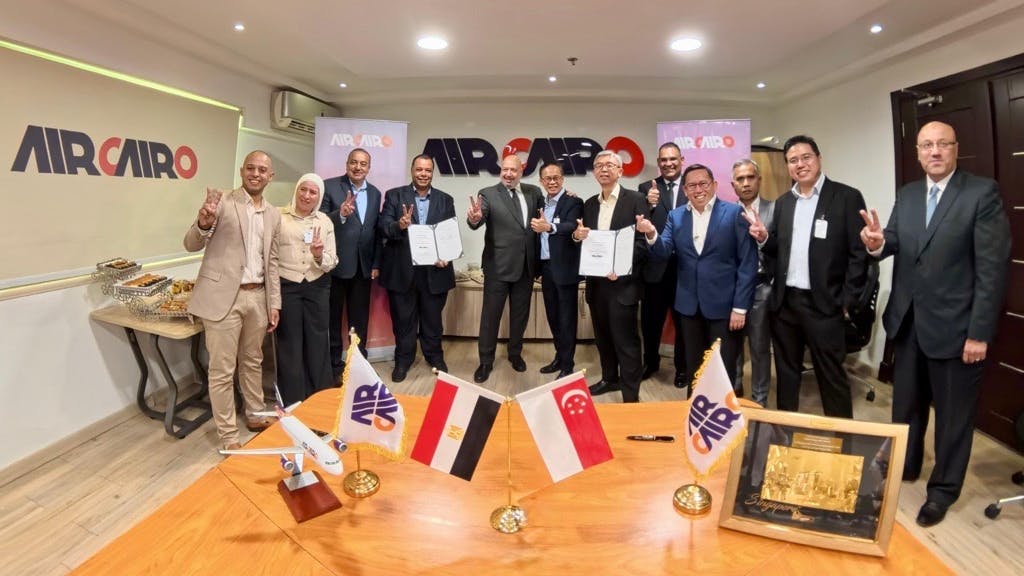 683efc01f7a019dc5efbef71 Big Group Photo