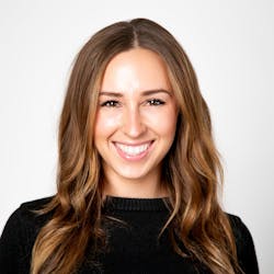 headshot_knorr_20kaylee headshot_knorr_20kaylee