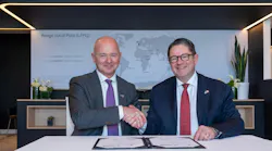 parisairshowsigning