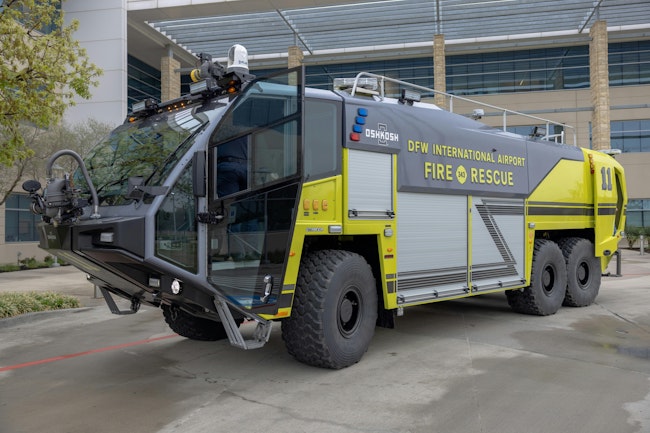 685d6dbeb3269409685417e2 New Firetruck Oshkosh 001