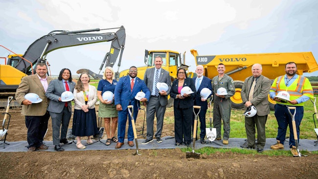 686e8a610836d8472e5b8434 Mtn Groundbreaking Photo 2 S