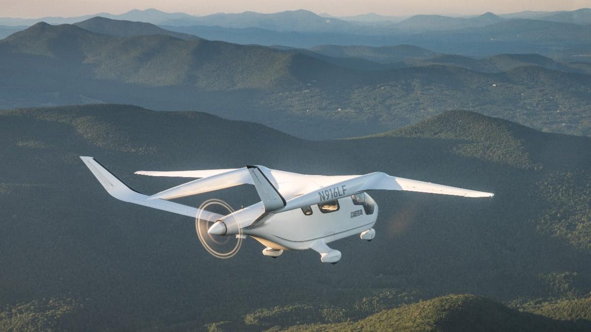 687e3986530f3861695c6dc9 916lf Hartzell Prop Spinning 3