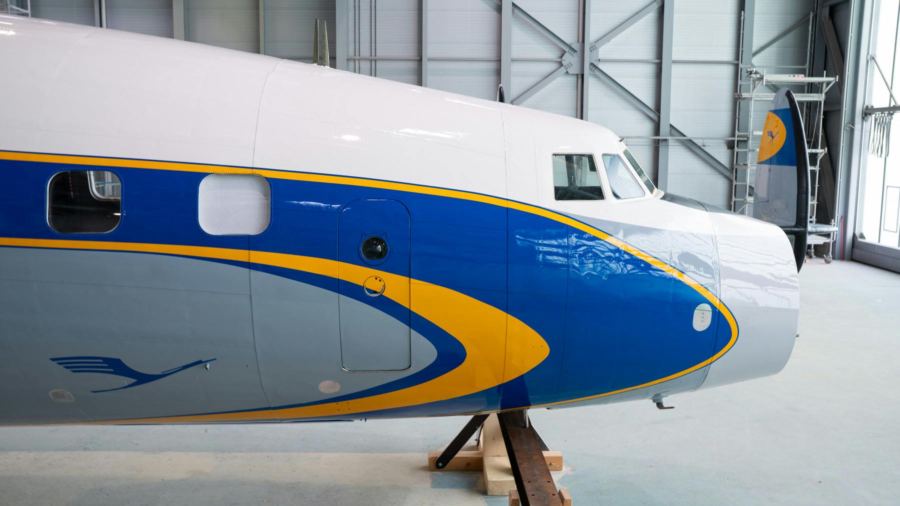 Lufthansa’s Lockheed Super Star Returns in Original Design | Aviation Pros