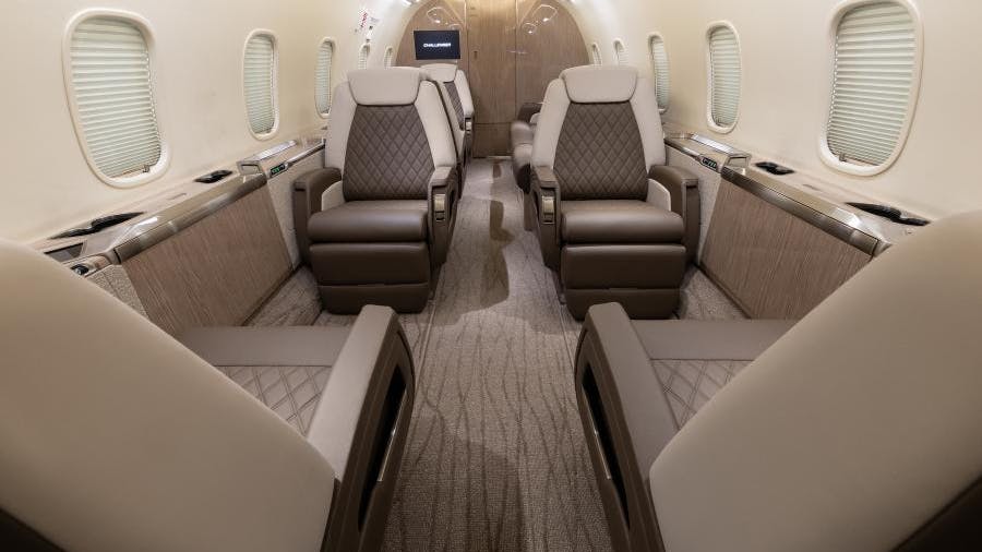 duncan_aviation_transforms_challenger_1
