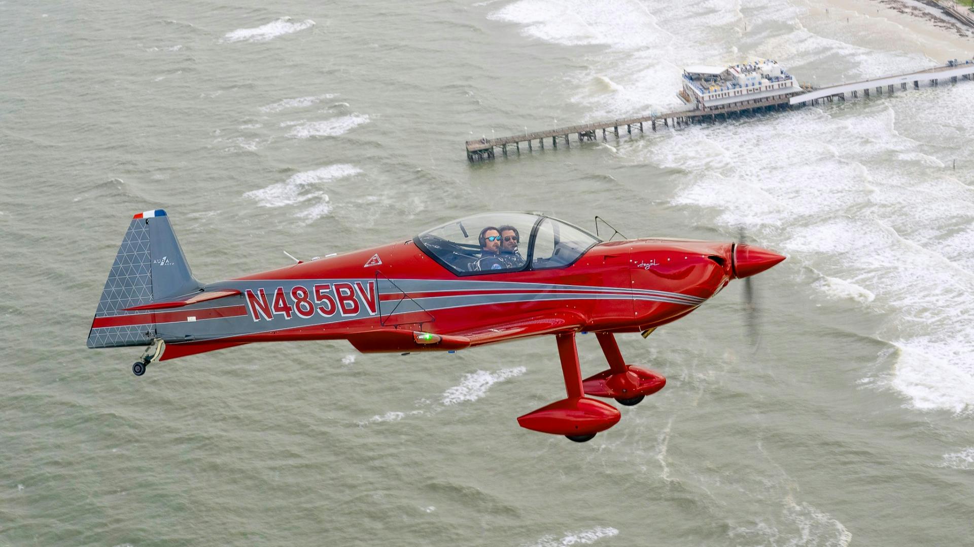 6904b6d9708200d31334428d Thumbnail Aura Aero Integral R Daytona Beach Pier