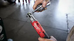 milwaukee_tool_ratchet