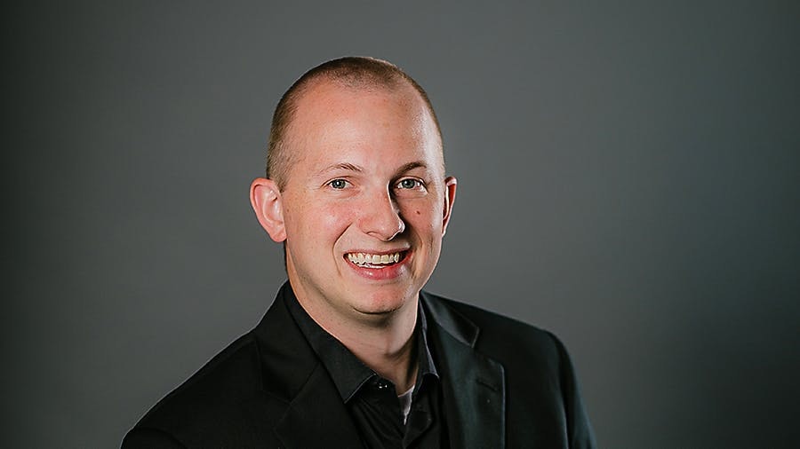 690e1303fa3f4864d02270fd Sam Sprague Picture 2