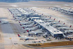 The Hartsfield-Jackson Atlanta International Airport in Atlanta, Georgia. Flight delays continued as the United States government shutdown entered its 39th day. (James D. Decamp/ZUMA Press Wire/dpa/TNS) The Hartsfield-Jackson Atlanta International Airport in Atlanta, Georgia. Flight delays continued as the United States government shutdown entered its 39th day. (James D. Decamp/ZUMA Press Wire/dpa/TNS)