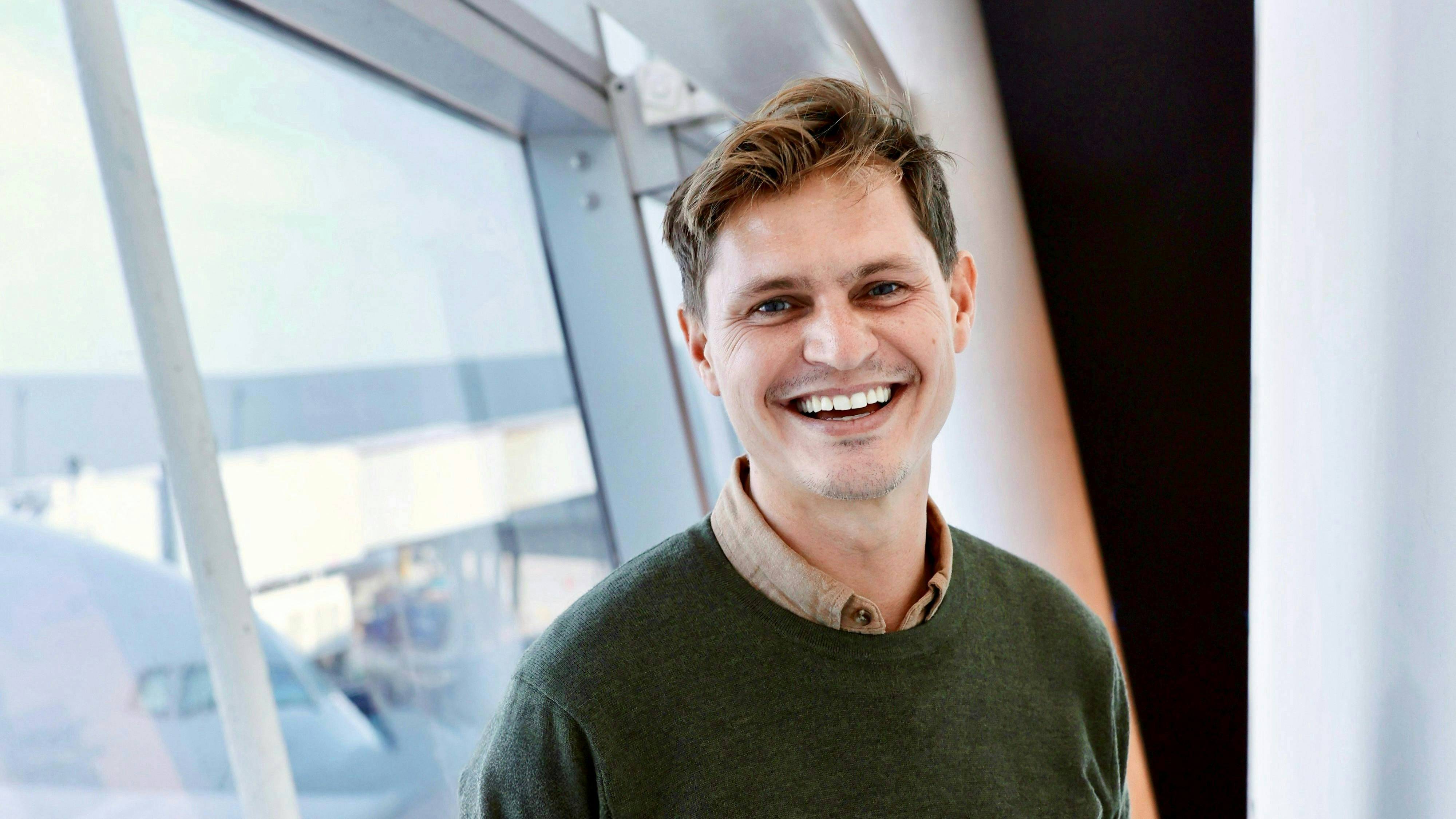 69126a135de63cd1c3eba9dd Ian Carter Urw Airports