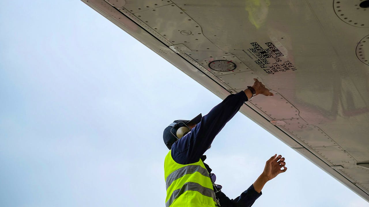 3858454309048427___bestindustrialliftsforaircraftm