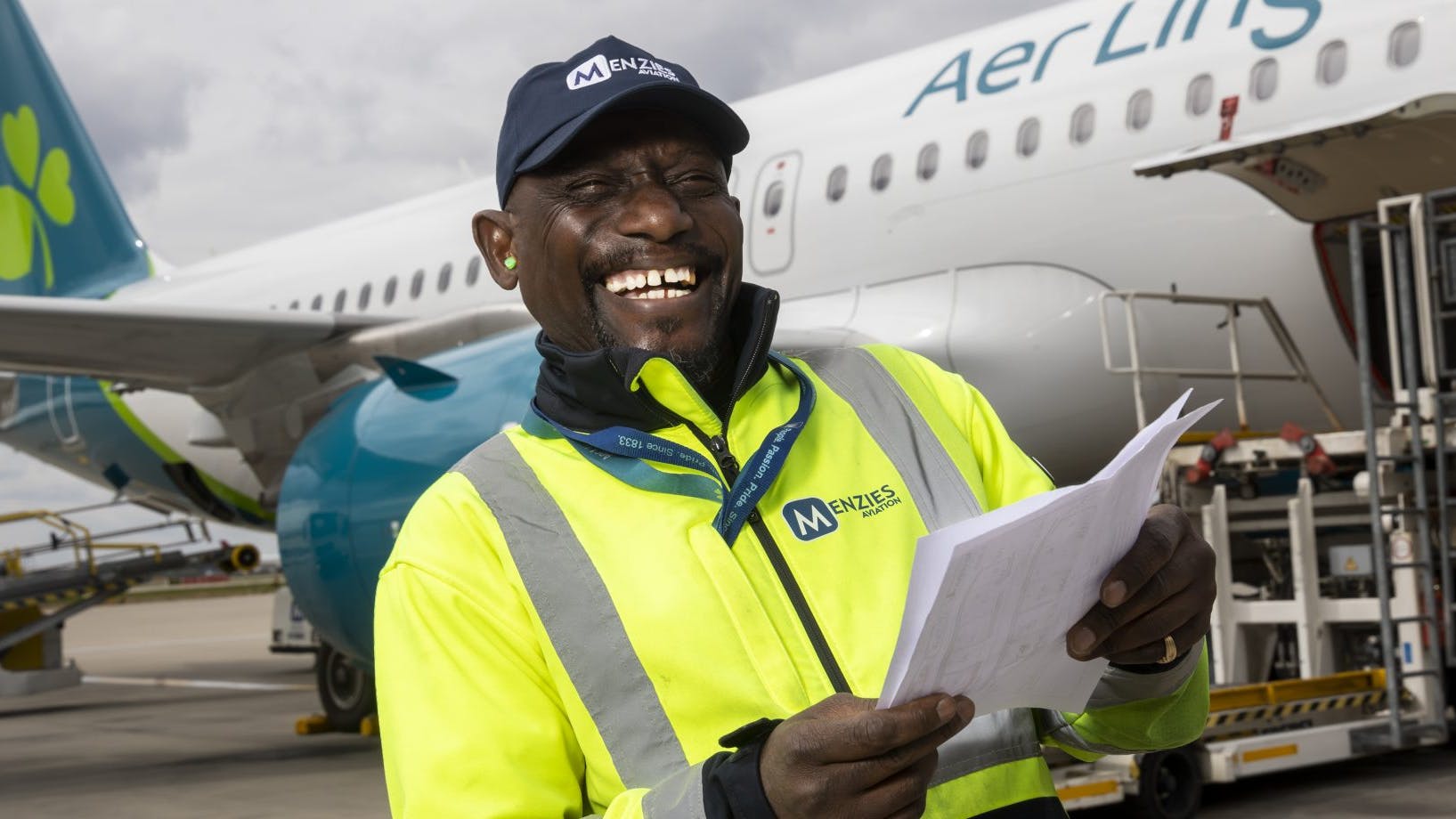 menziesaviationsurpasses3bnrevenue1903x920