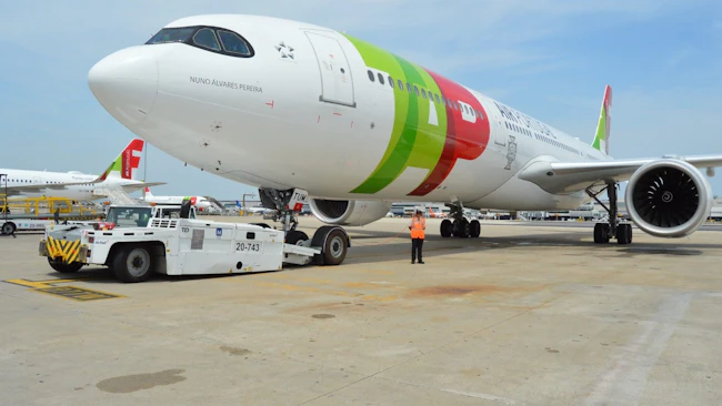 6a300036a6579dc1d9d9eb54 Menziesaviationprovidesgroundandcargosevicesatlisb