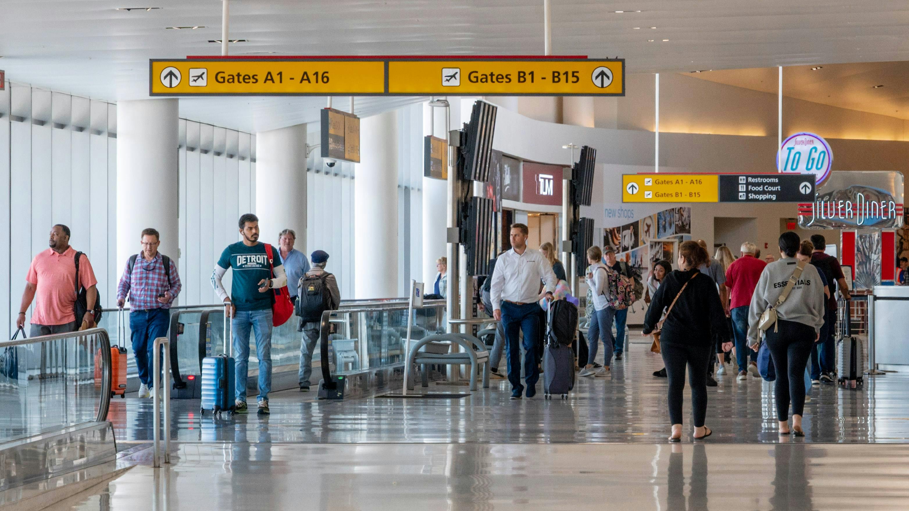 passengers_bwi_bc_conx_sm