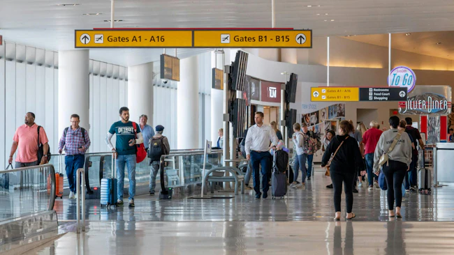 6a4d5c7a33369a214c2456c5 Passengers Bwi Bc Conx Sm