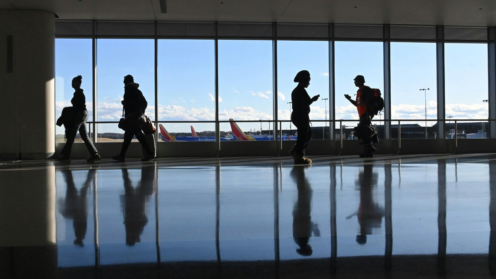 6ad22ddc88f58787eda62248 20261016amxbizbwiairportcompletes838mrehabilitatio